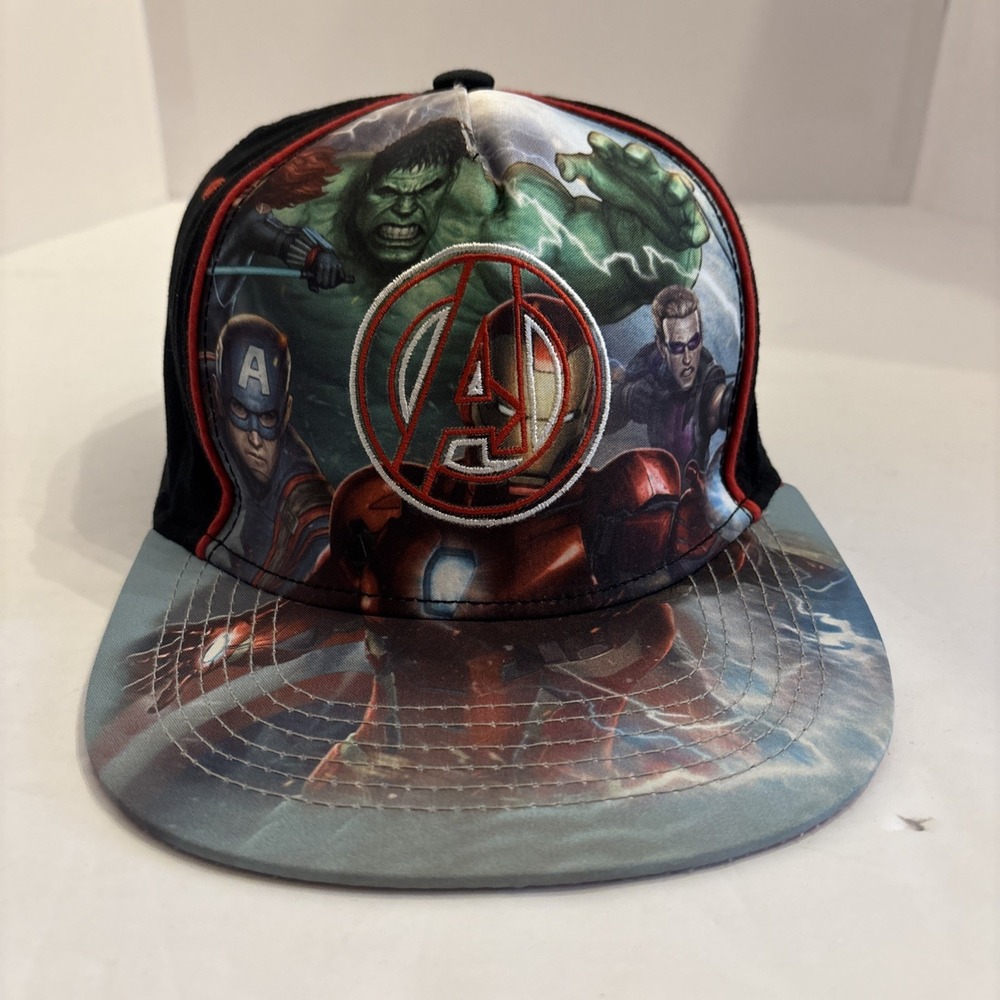 MARVEL‎ AVENGERS HAT IRONMAN THOR CAPTAIN AMERICA COLORFUL SNAPBACK 8+YR L/XL
